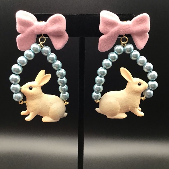 Jewelry - Bunnies and Bows Easter Earrings